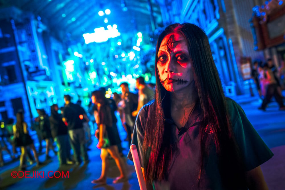 Universal Studios Singapore Halloween Horror Nights 14 USS HHN14 RIP Tour - RIP Guide at The Raveyard 1 Universal Studios Singapore Halloween Horror Nights 14 USS HHN14 RIP Tour RIP Guide at The Raveyard 1
