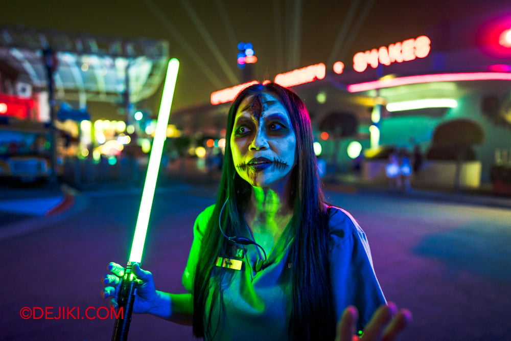 Universal-Studios-Singapore-Halloween-Horror-Nights-14-USS-HHN14-RIP-Tour-RIP-Guide-in-Hollywood-Mels Universal Studios Singapore Halloween Horror Nights 14 USS HHN14 RIP Tour RIP Guide in Hollywood Mels
