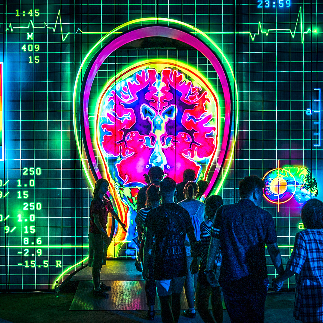 Halloween Horror Nights 7 Survival Guide